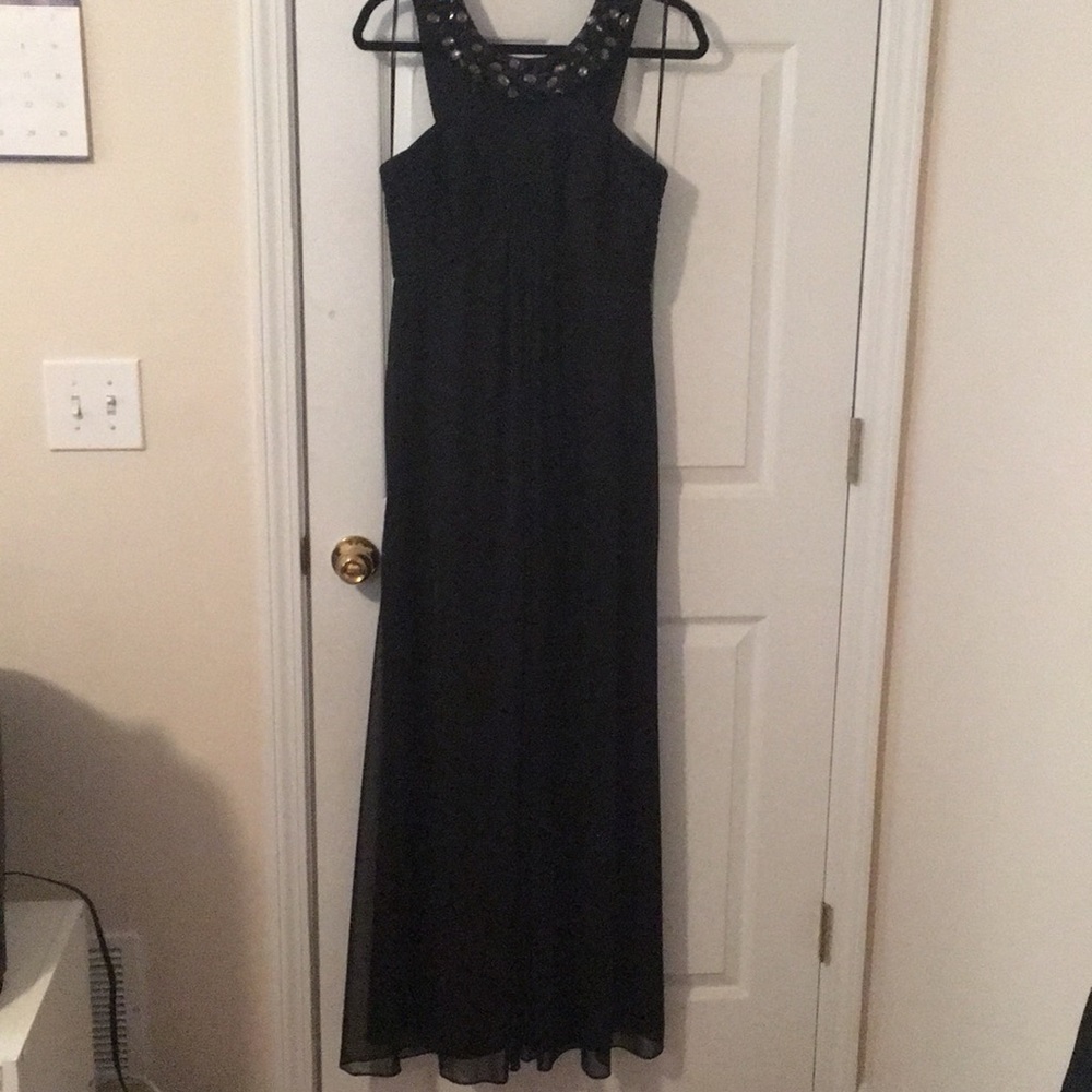 Alex Evenings black gown